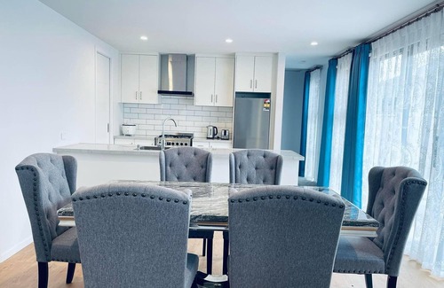 Christchurch Apartment | Brand New Large Modern House in Christchurch close to all amenities
