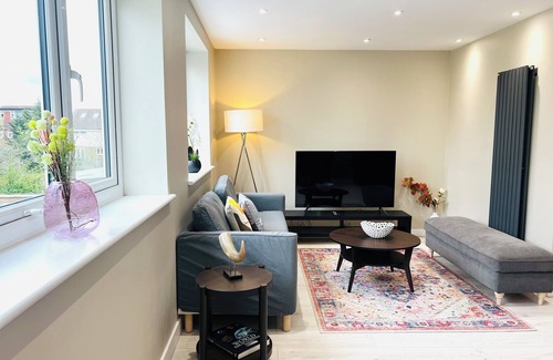 Roxbourne Apartment | Brand New Luxury 2 bed flat