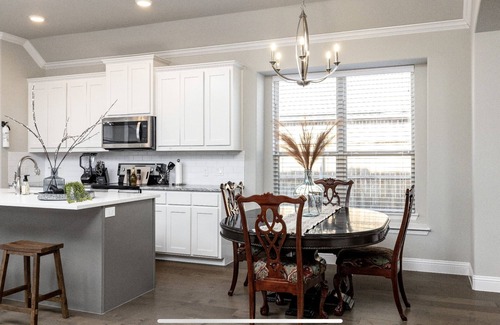 Decatur House | Brand New Luxury 2 Bedroom Home in Decatur, Texas!