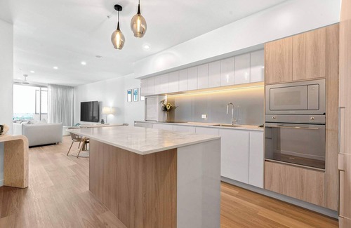 Sunshine Coast Apartment | Brand New Luxury Apartment in Bokarina