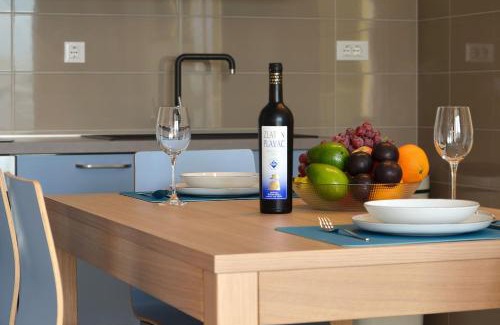 Znjan Apartment | Brand new luxury apartment Blue Gallery