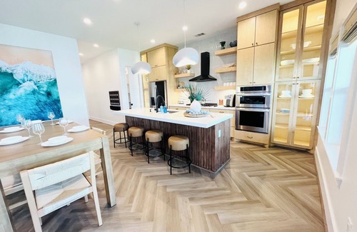 Beachside Village House | Brand New Luxury Beach House - Hot Tub