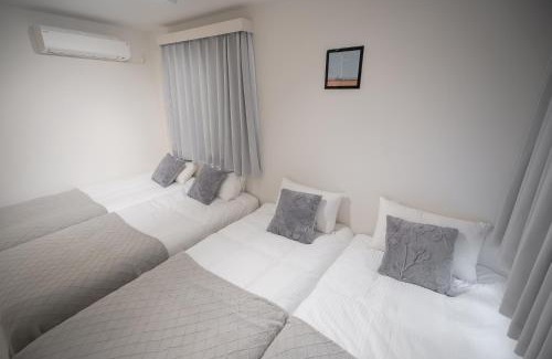 Minamiaoyama Apartment | Brand New Luxury Suite 7 min to Omotesando 2 min to Shibuya