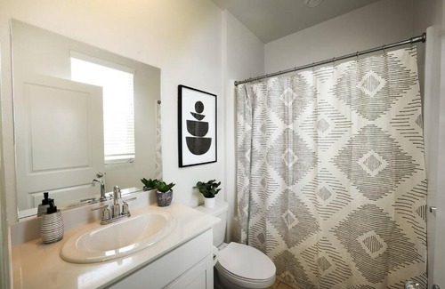 Northridge House | Brand new Luxury Townhouse in Northridge CA