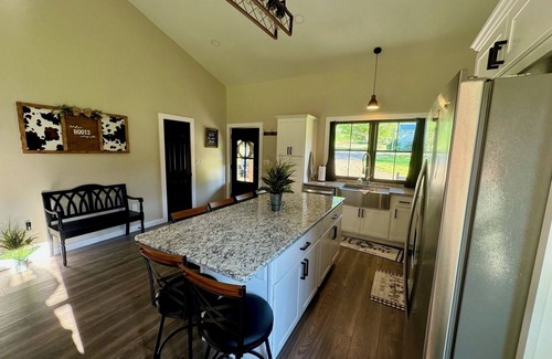 Coudersport House | BRAND NEW~Mimi's Country Cabin~