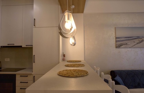 Budva Apartment | Brand-New Modern 1-BDR Apartment in Budva
