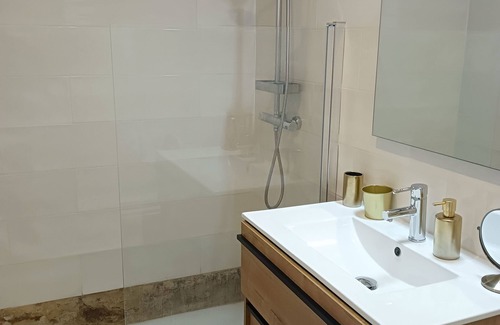 Sants Apartment | Brand new modern design 2Bed2Bath close to central train station