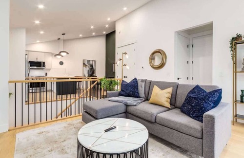 Rosscarrock House | Brand New Perfect Family Home, w/Garage Parking