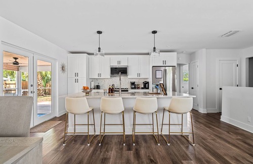 Pine Gardens North House | Brand New Pool Coming Golf | Beach