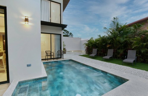 Arenal Hot Springs Villa | Brand-New Private Villa with Pool, Panoramic Views, and Modern Comforts