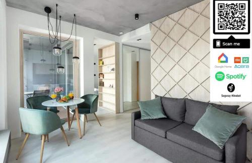 Business District Apartment | Brand New Smart House City Center