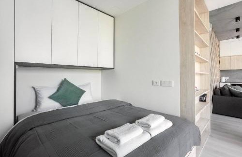 Business District Apartment | Brand New Smart House City Center