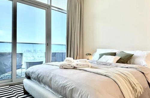 Jumeirah Village Triangle Apartment | Brand New Studio - Comfy & WFH