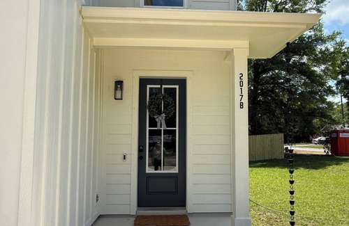 North Northwest Pensacola House | Brand New Townhome close to University of West Florida and Hospitals