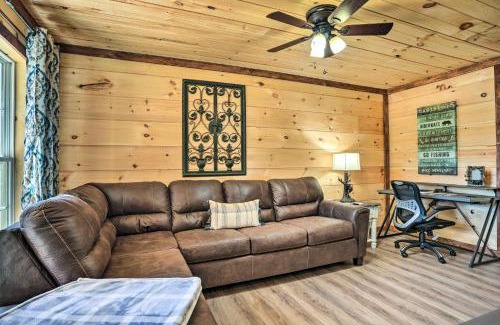 Trenton House | Brand-New Trenton Cabin Panoramic Lake Views
