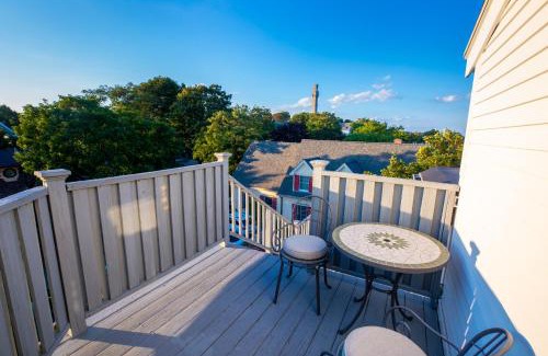 Provincetown Bed & Breakfast | Brasswood Inn