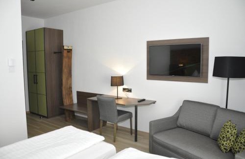 Lienz Bed & Breakfast | Brauhaus Falkenstein