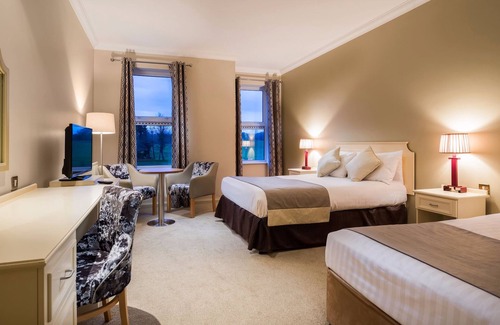Breaghwy Hotel | Breaffy House Hotel