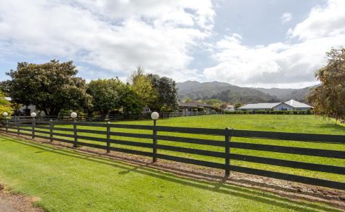 Coromandel Bed & Breakfast | Breakaway Bed & Breakfast