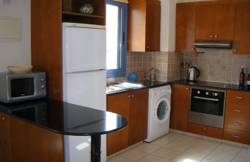 Universal Villa | Breakfast on the terrace next to the gorgeous pool, walkable to sandy beaches