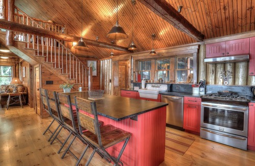 Rangeley House | Breakwater Lodge - Gorgeous home on the Eastern Shore of Mooselookmeguntic Lake