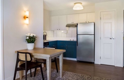 Oyster Point Hotel | Breath of Fresh Air! Free Breakfast, Near San Francisco International Airport