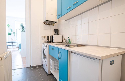 Meidling Apartment | Breathtaking 2BR Apt Modern Design/Near Schönbrunn