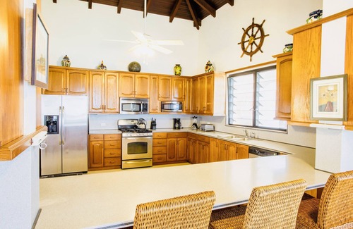 Island Harbour Villa | Breathtaking Shoal Bay Villa