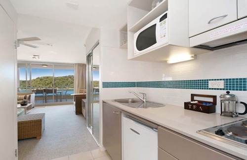 Ettalong Beach House | BREATHTAKING - ETTALONG BEACH RESORT