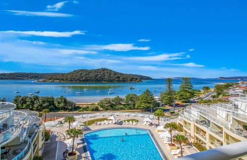 Ettalong Beach House | BREATHTAKING - ETTALONG BEACH RESORT