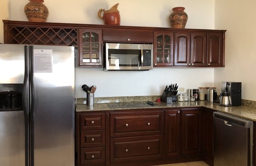 Playa Hermosa Condo | Breathtaking panoramic ocean view Penthouse Condo.