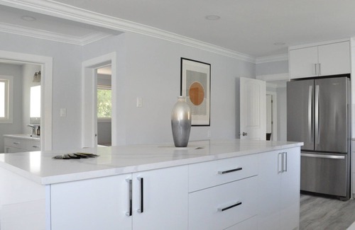 Kamloops House | Breathtaking Thomson River view- 4 bedroom, 3 WC