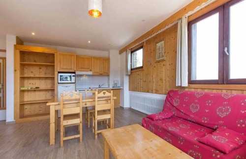Combloux Apartment | Breathtaking view with Balcony! # GC18B