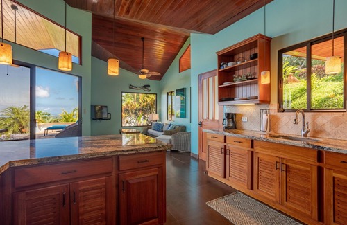 Dominical House | Breathtaking Views on the Pacific Ocean - Infinity Pool