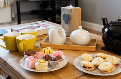 Coelbren House | Breconview Lodge - Three Bedroom House, Sleeps 8