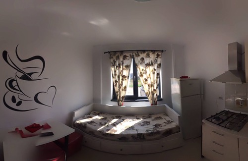 Mamaia-Sat Apartment | Breeze & Bliss by the Beach Mirage, Self Check-in