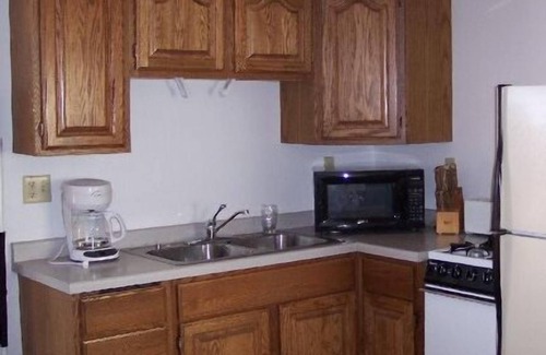 Tomahawk Cottage | Breezy Bay Cottage - Lake Nokomis - Tomahawk, ~WI