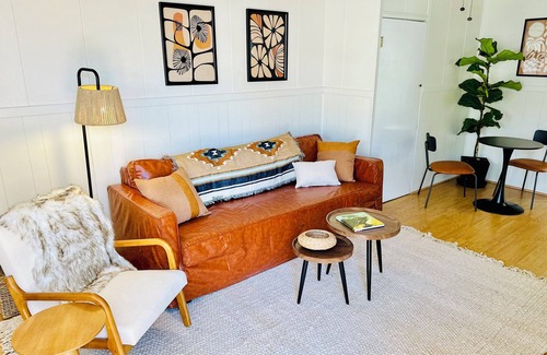 San Diego Cottage | Breezy Bayside Escape — Cottage with Patio in Heart of Mission Beach