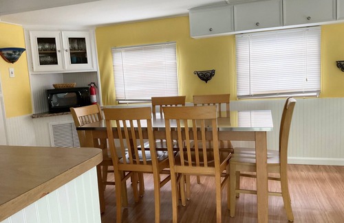 Cudjoe Key Cottage | Breezy Point - Venture Out Unit 199