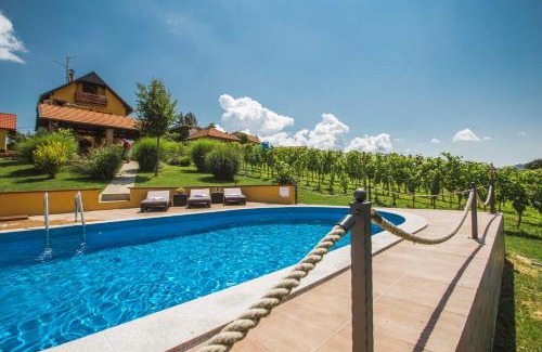 Jalzabet House | Bregec Rural House