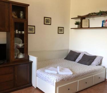 San Giuliano Terme Apartment | Brekkafest