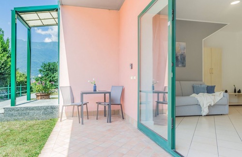 Dervio Apartment | Brezza del Lario Monolocale accesso per disabili by Varenna Holidays