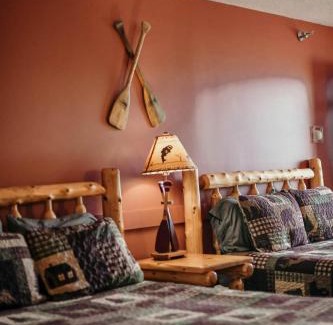 Lincoln Hotel | Briarwood motor inn