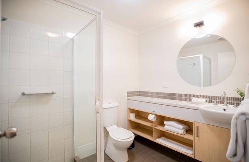 Bellara Hotel | Bribie Island Hotel