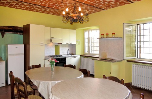 Collina del Negro House | Bricco dei Ciliegi by Interhome