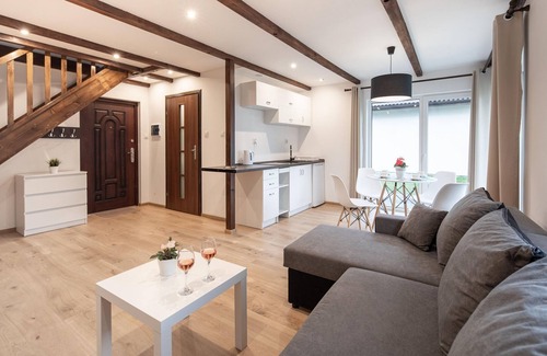 gmina Karnice House | Brick House in Lędzin near Dutch Windmill