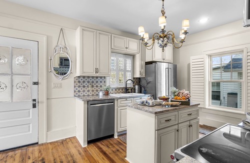 Cape Girardeau House | “Brickyard”-Recently Remodeled Dutch Colonial Revival in Downtown Cape Girardeau