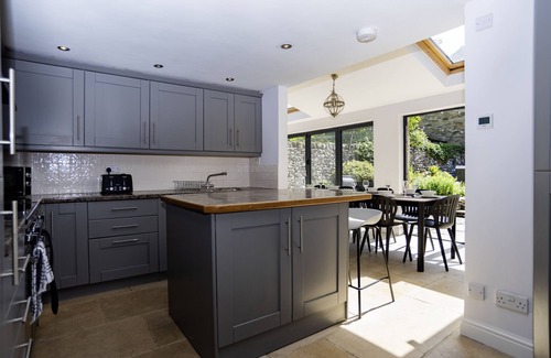 Gargrave House | Bridge House Hot Tub Retreat - Kettlewell