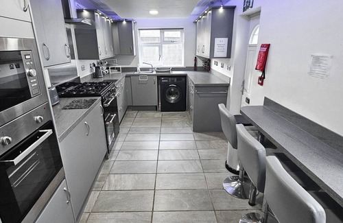 MacMerry Bed & Breakfast | Bridge St Guest House - Room 4 - Tranent