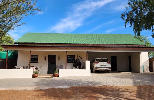 Thembelihle House | Bridge View